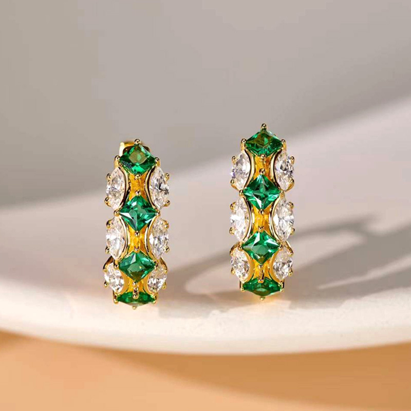 Pendientes de lujo para mujer con diamantes talla marquise_voghion.com