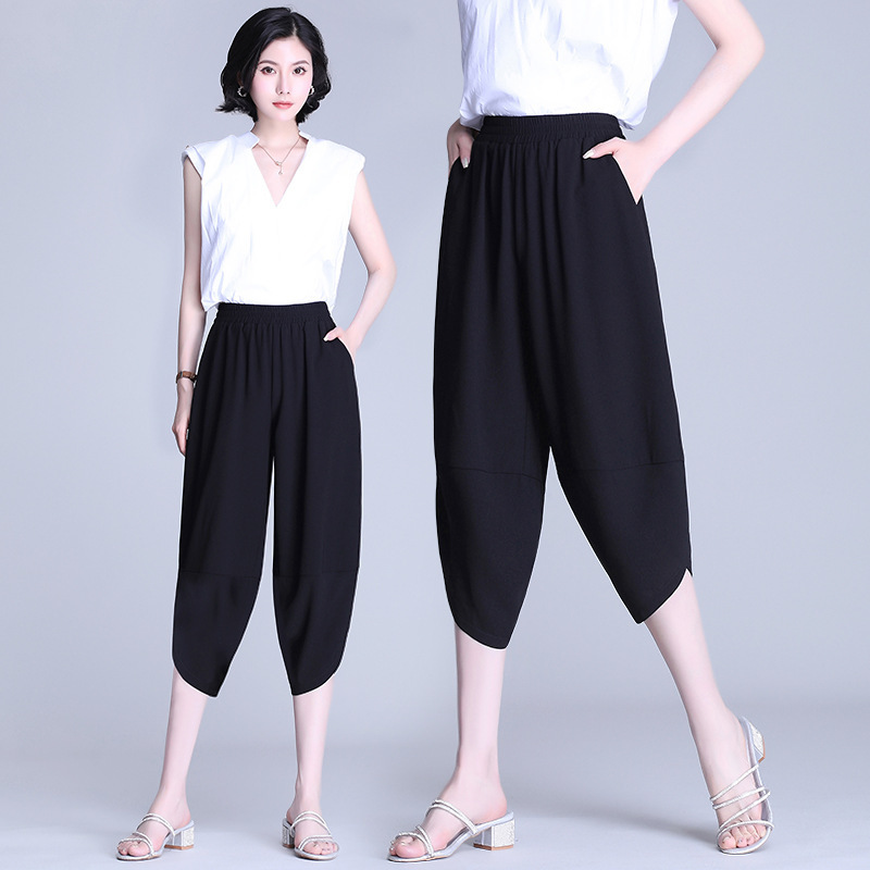 One-Piece Chiffon Lantern Pants for Women, Summer Plus Size, Loose Fit, Slimming, High-Waisted, Versatile, Cropped Wide-Leg Casual Harem Pants One-Piece Chiffon Lantern Pants for Women, Summer Plus Size, Loose Fit, Slimming, High-Waisted, Versatile, Cropped Wide-Leg Casual Harem Pants