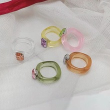 日韩春夏复古港风树脂戒指女镶钻糖果彩色亚克历指环圈批发手饰