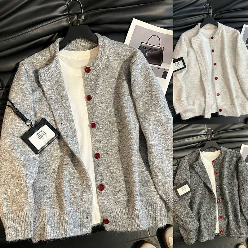 Round-neck cardigan sweater for men and couples, colorful buttons, old money style, autumn and winter, cross-border factory wholesale Round-neck cardigan sweater for men and couples, colorful buttons, old money style, autumn and winter, cross-border factory wholesale