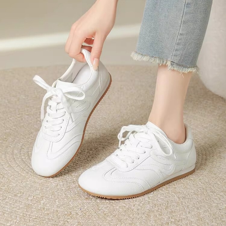 White Sneakers for Women, 2026 Spring/Summer New Breathable Versatile Ballet-Style Trainers, Soft-Soled Running Shoes