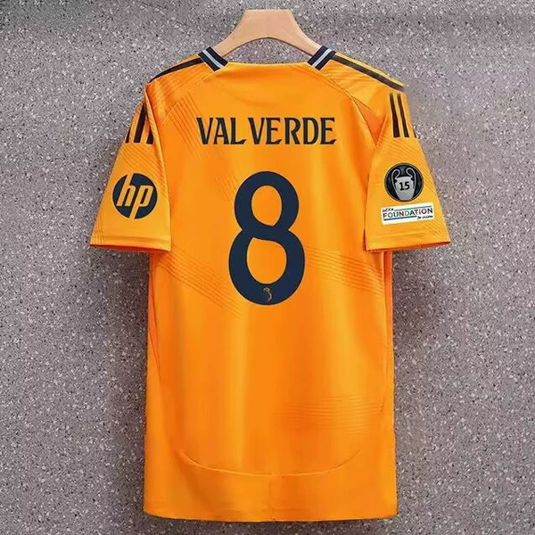 Away number 8 + armband