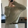长袖肌理圆领宽松针织衫