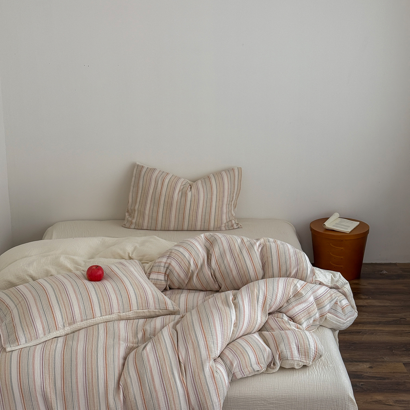 Pure Cotton Striped Bedding Set, Super Soft Double Layer Yarn_voghion.com