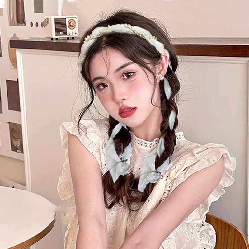 Knitted retro scarf, high-quality vintage style — patterned headband & triangular kerchief