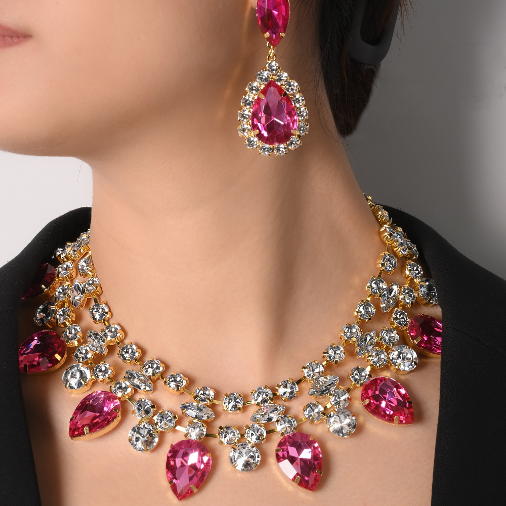 Juego de joyas de gotas de agua de AliExpress, cadena de clavícula de diamantes de imitación exagerada, pendientes simples, accesorios de diamantes completos, Jewelry Set