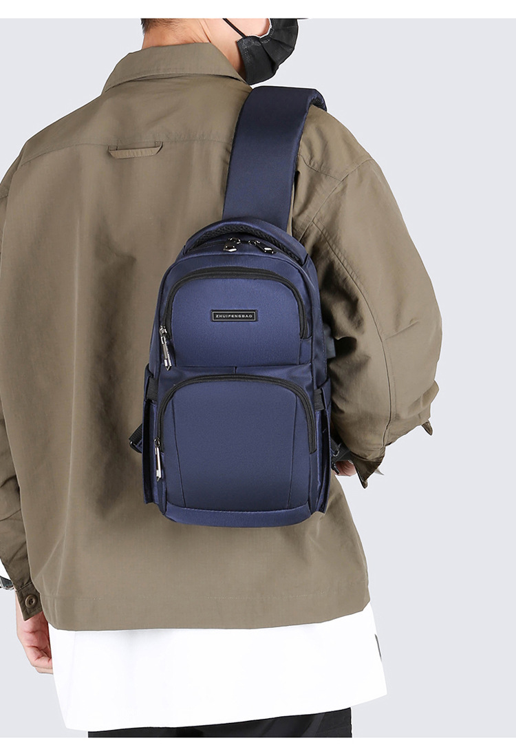 The new men's chest bag for the autumn of 2024, a trendy casual single-shoulder bag, a cross-border water-resistant rechargeable crossbody bag undefined