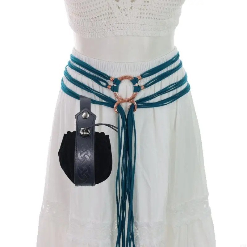 파란색 벨트 + 검정색 허리 가방