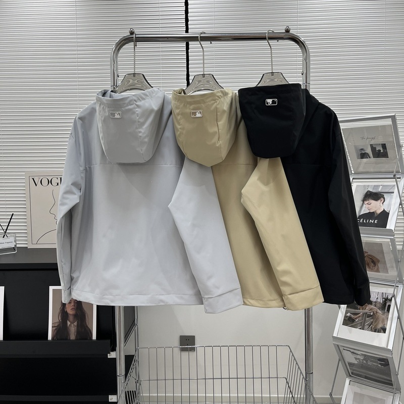 25春秋新款纯色冲锋衣外套情侣NY男女同款夹克宽松经典潮流洋|undefined