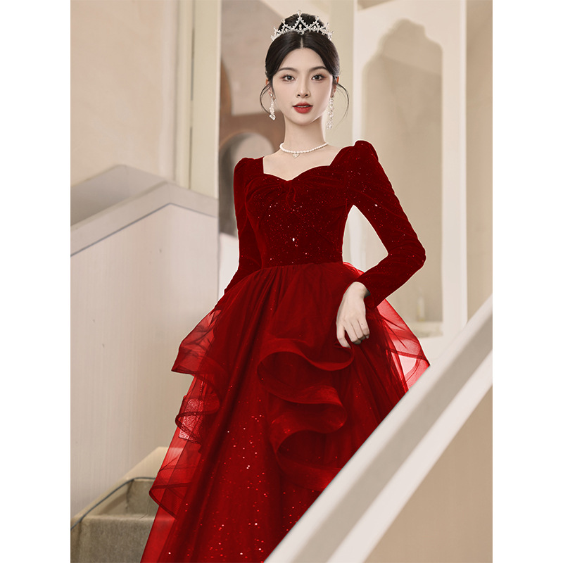 Brindis de novia 2025 nuevo rojo de alta gama boda lujosa francesa vestido de compromiso vestido de noche de alto nivel sensación de otoño y verano