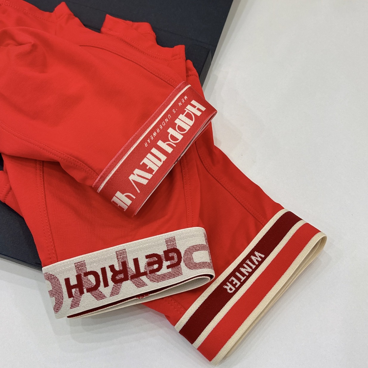 {Clearout 6 yuan/item} Antibacterial men’s red underwear for the…