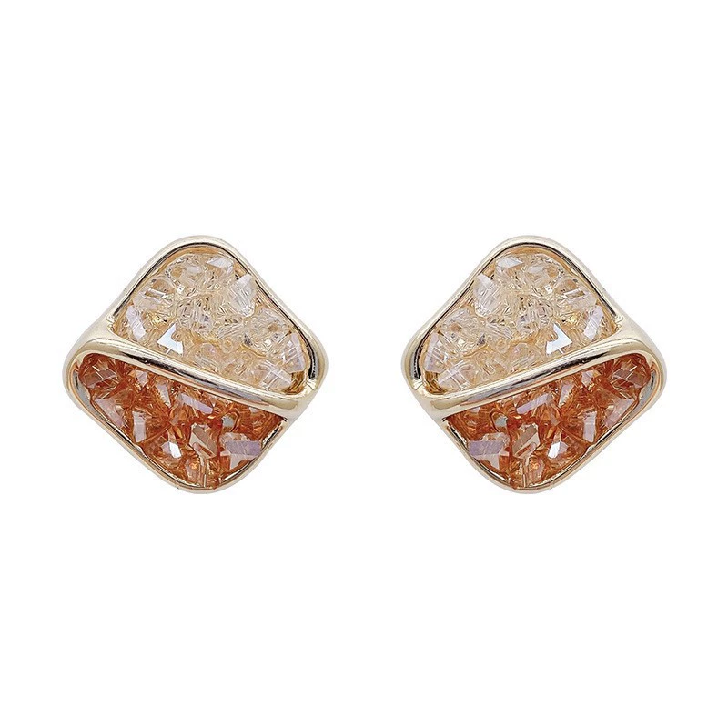 Серебряная игла, свежие сережки, градиент, стиль высокого качества