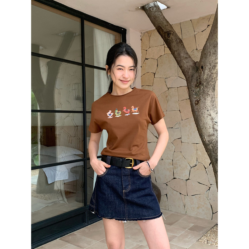 [Special Offer, No Refunds or Exchanges] Original Price 75 Yuan, Colorful Pony Print T-Shirt for Women, Spring/Summer 258317