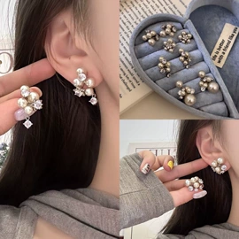 项链;戒指;耳环