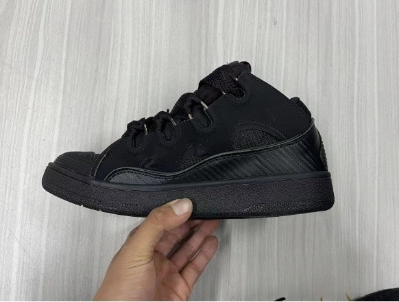 Putian Langfan hombres y mujeres costura de cuero con cordones CURB zapatos casuales deportivos zapatillas de deporte retro zapatos de papá nuevos transfronterizos