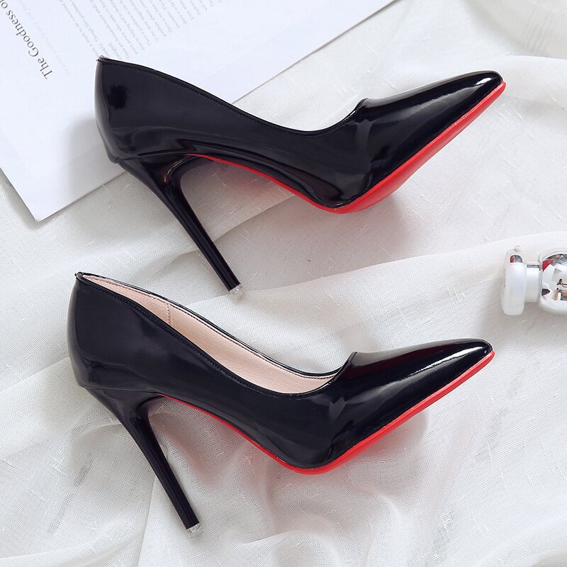 2023 New Korean Style Pointed High Heel Shoes Women's Fine Heel Patent Leather Red Wedding Shoes British High Heel Leather Work Shoes