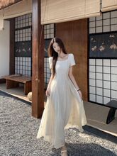 2025新款白色连衣裙子女夏季今年流行法式感收腰气质长裙