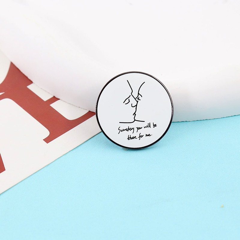 intimate couple kissing stick figure lapel brooch romantic valentine christmas gift pin badge