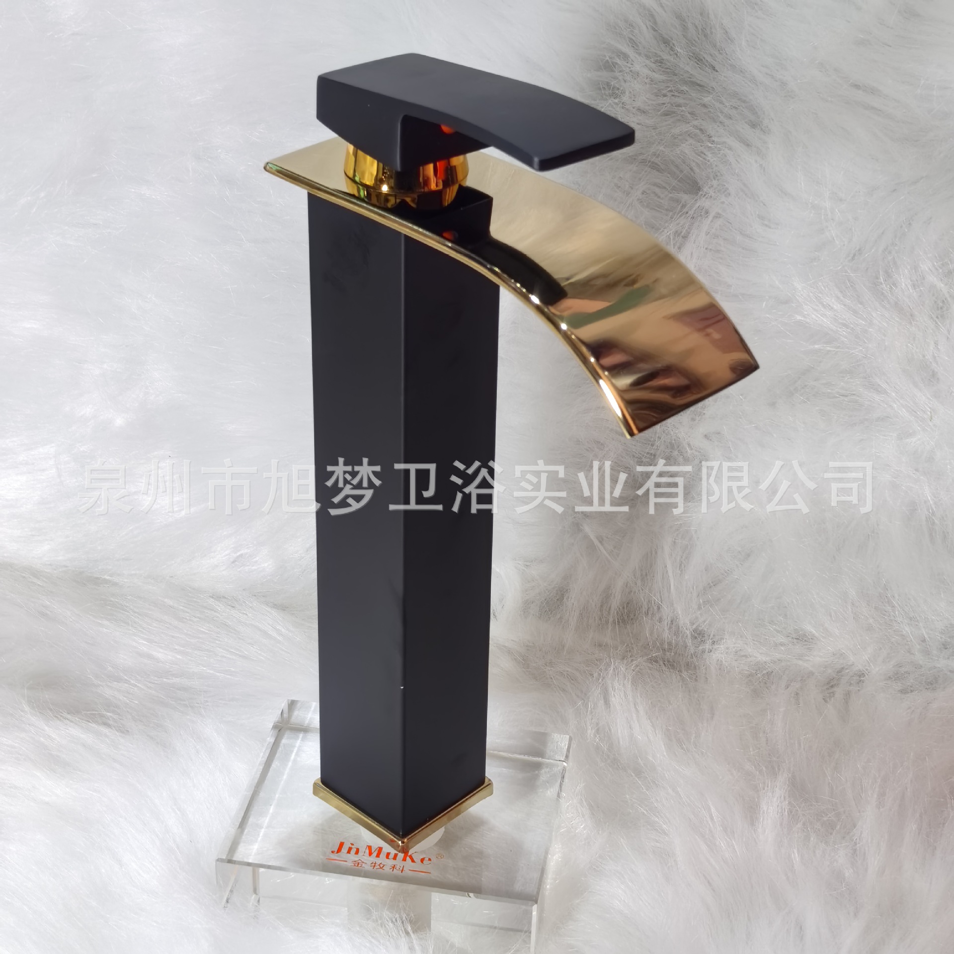 Grifos de cascada personalizados de acero inoxidable boca plana grifos cuadrangulares transfronterizos de comercio electrónico comercio exterior grifos de lavabos calientes y fríos