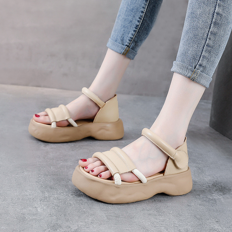 Sandal nữ hở mũi đế dày phong cách La Mã, da thật mềm mại — Màu be