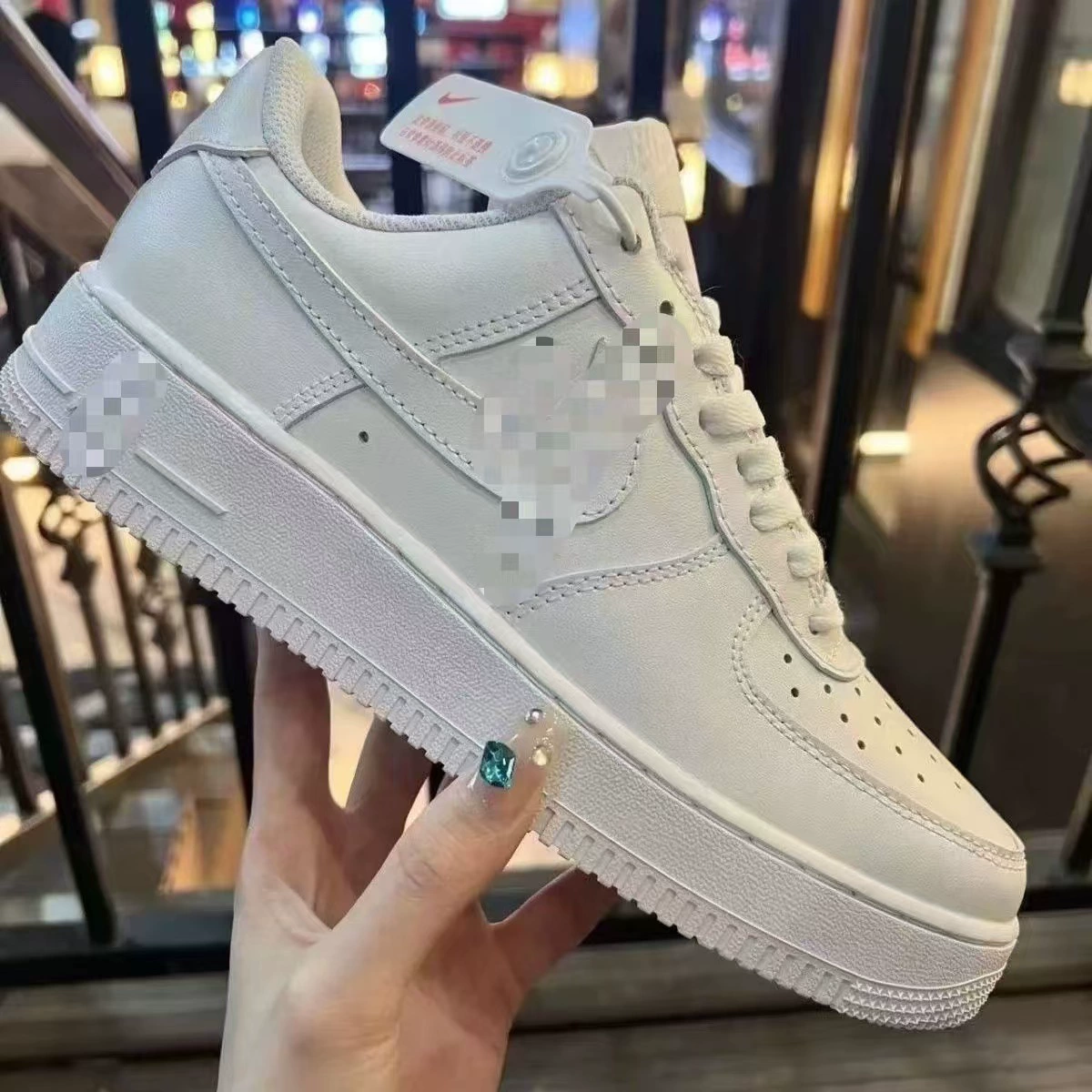 Трансграничная обувь Путянь Air Force One Pure White AF1 Golden Low Bang Мужская и женская обувь Campus Tends