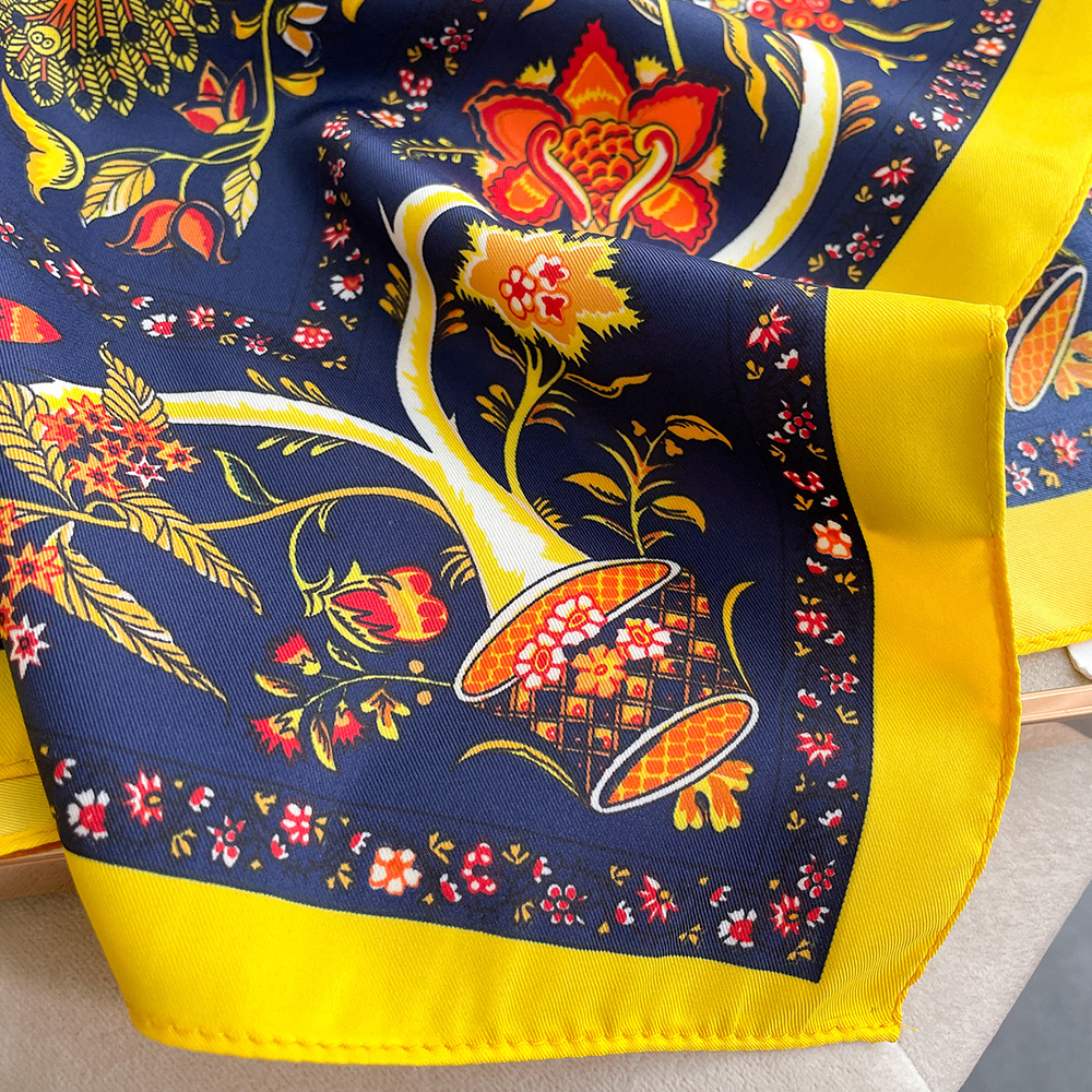 Women's Elegant Tree Leaves Flower Satin Silk Scarf display picture 3