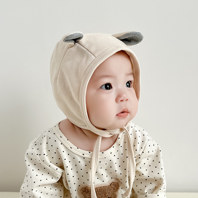 Sombrero de bebé de algodón pequeño mes de edad súper lindo primavera y otoño sombrero de bebé para hombres y mujeres protector de orejas para recién nacidos sombrero de puerta