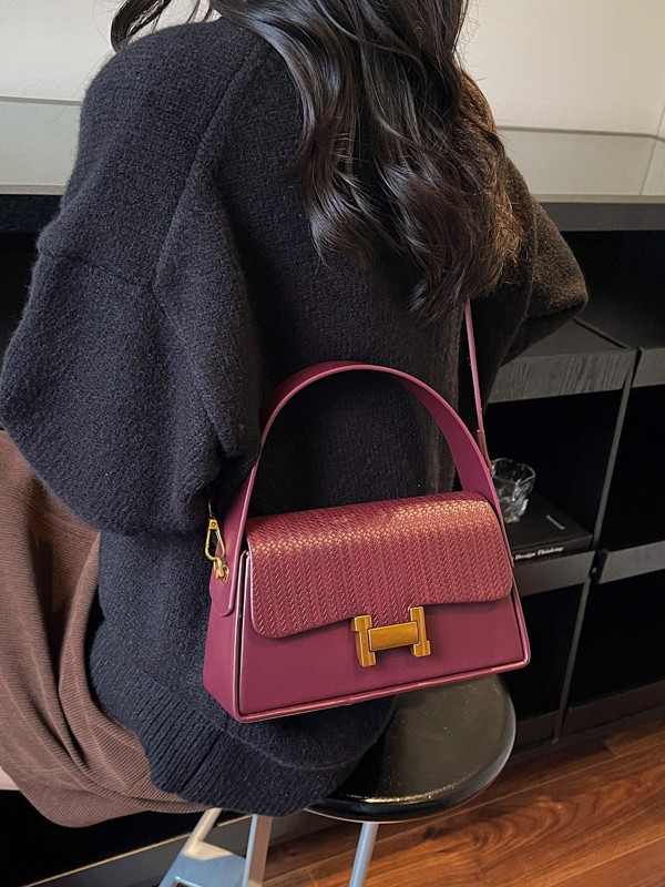 Bolso para mujeres 2025 nueva moda bolso de mano de moda alta sensación de lujo ligero versátil viaje de hombro mochila