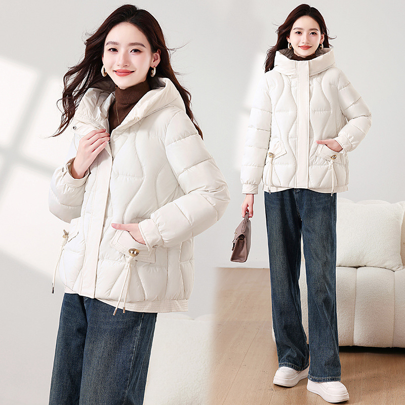 2025 invierno nueva ropa de algodón mujer sombrero corto de moda de cuello pequeño chaqueta de algodón exterior delgada ropa de algodón delgada universal