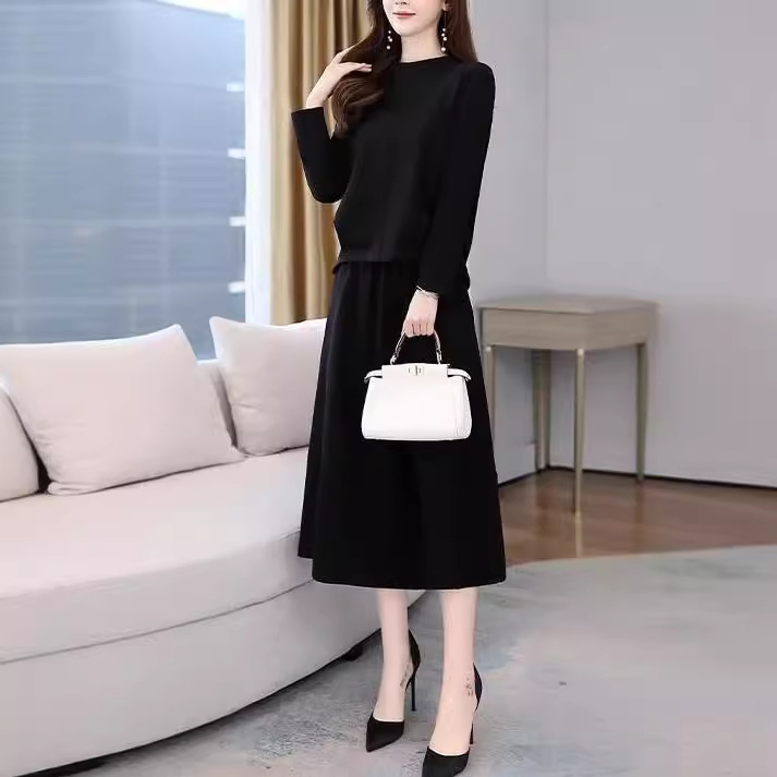 女性用ファッショナブルなスーツとパンツスカート、2025年初秋の新しい韓国スタイル、ゆったりとしたスリムでスタイリッシュなカジュアルファッションツーピースセット|undefined