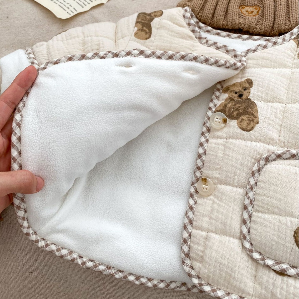 2023 Otoño e Invierno Nuevo bebé Chaqueta acolchada de algodón para niños engrosada Chaqueta acolchada de algodón a cuadros chaqueta acolchada de algodón cálido invierno Abrigo acolchado de algodón para hombres