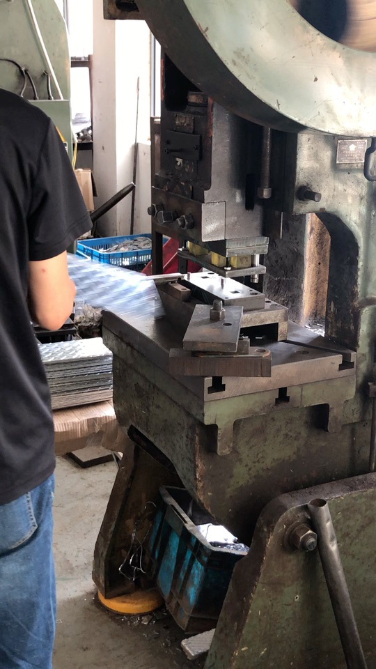 54F7911006AFEECB6747621D1522D7