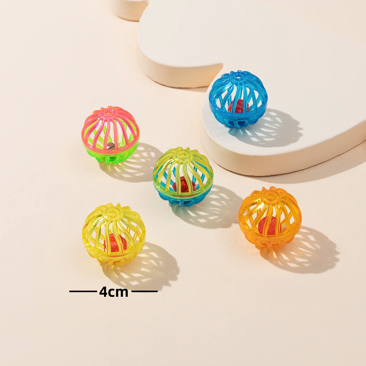 Plastic small bell, toy, makes sounds, pet, can bite, cat