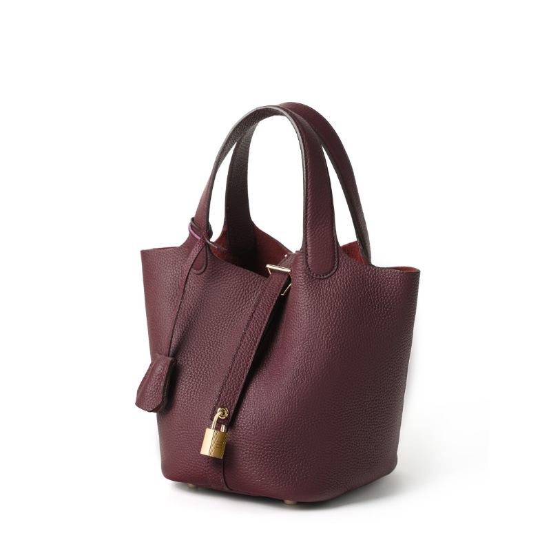 高級本革レディースバッグバケットバッグ多用途クラシック野菜バスケット第一層牛革レディース2025新しいハンドバッグ