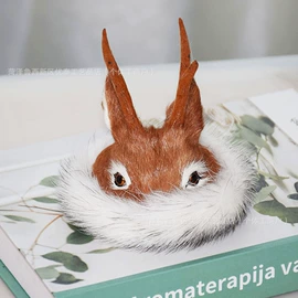 皮毛工艺品;动物工艺品;动植物仿真