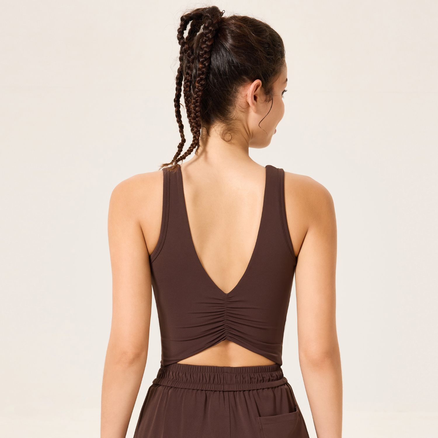 Plegaduras de cintura reducida delgasa ropa interior de yoga mujer corrida antichoque en forma de U hermosa espalda alta elástica cojín de pecho chaqueta de fitness