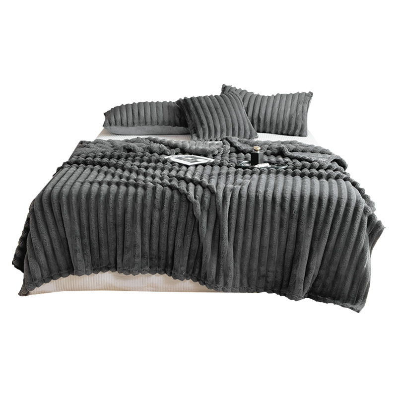 Mantras de peluche de conejo siesta de oficina sofá de peluche de coral cubierta de aire acondicionado engrosado cama pequeña edredón para niños