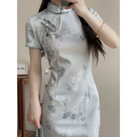 Daily Cheongsam 2025 Новое лето в стиле ретро Республики Китай Миниатюрный синий Элегантный облегающий крой для молодых девушек Улучшенный молодежный стиль.