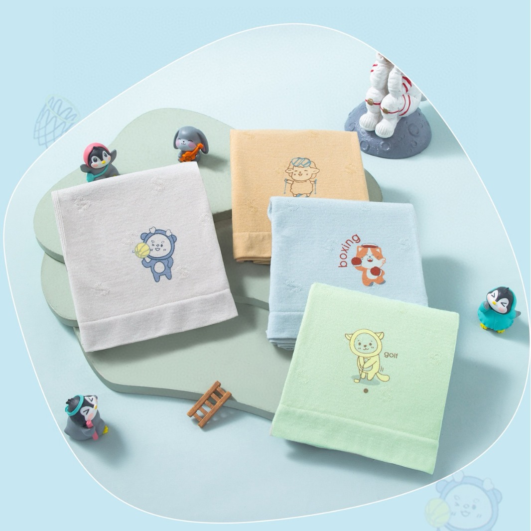 [Pack of 4] Magicism 826 Modal Boys' Temperature-Sensitive Printed Close-Fitting Boxer Briefs with Silk Crotch