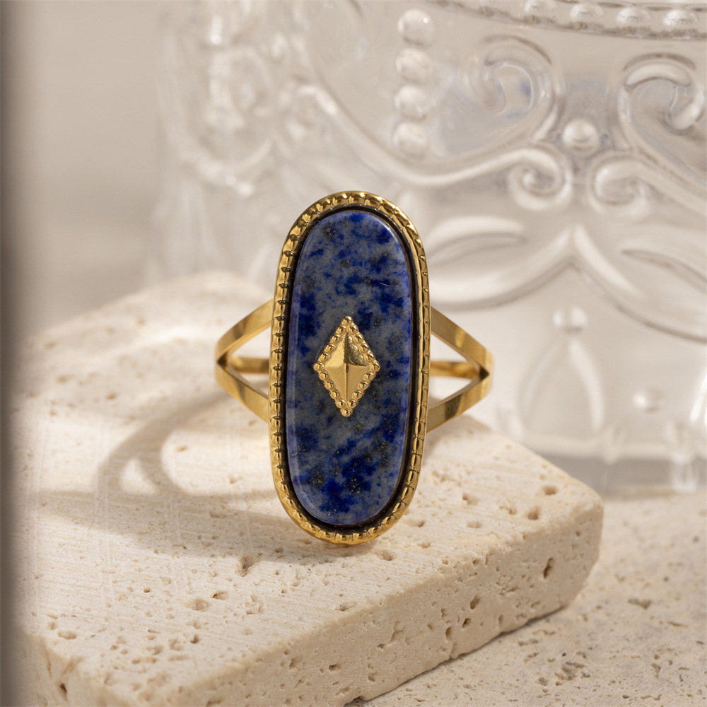 Anillo de acero inoxidable europeo y americano de Tena, acero de titanio, anillo cerrado de labslázuli natural que no se desvanece, diseño de nicho femenino transfronterizo