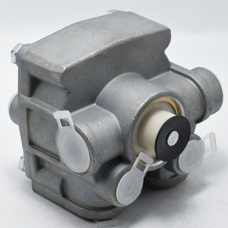 SMT [ventas directas de la fábrica] Válvula de retransmisión 065476 piezas europeas del autobús del camión pesado