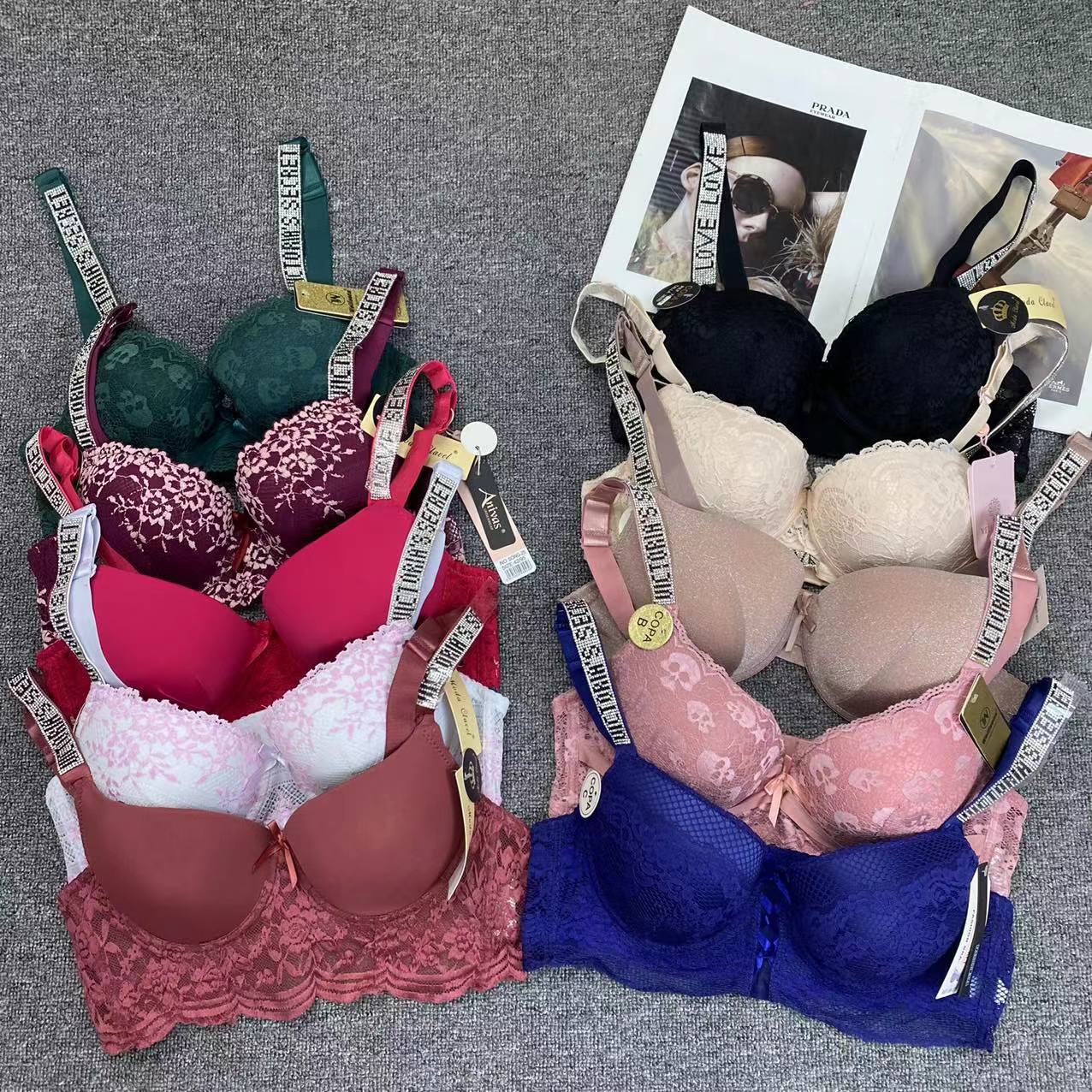 Sudeste asiático híbrido de marca europea y americana, ropa interior de mujer con anillo de acero, encaje liso, bolas de acero, sujetadores diversos