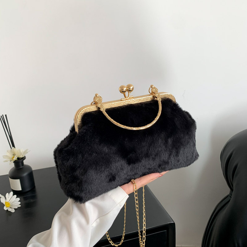 Otoño e Invierno bolso de La felpa ins moda perla bolso de hombro de alta calidad personalidad diseño cadena bolsa para las mujeres