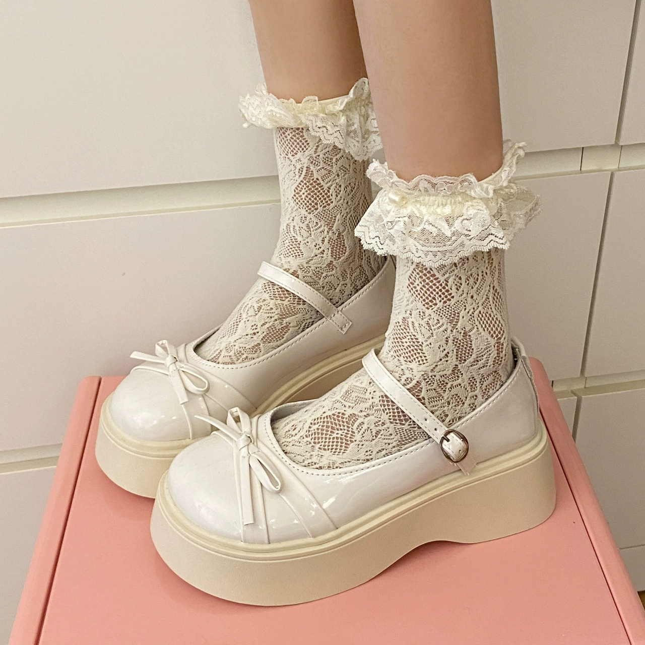 Машинки с бантиками маленькие кожаные туфли женские 2025 новый весенний школьный стиль