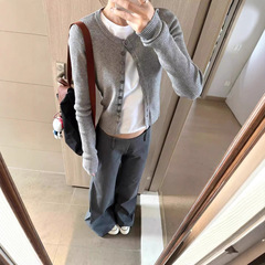 灰色温柔风甜美长袖单排针织开衫外套女早春修身显瘦短款外搭上衣
