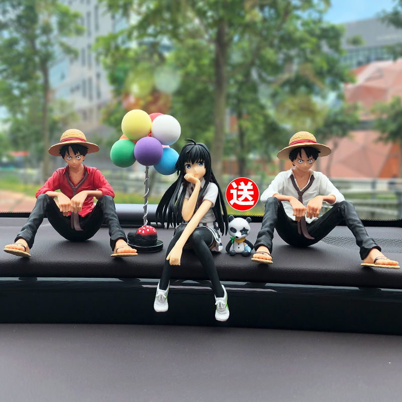 汽车摆件车内饰品手办路飞雪乃女帝美少女仪表中控台动漫装饰新品