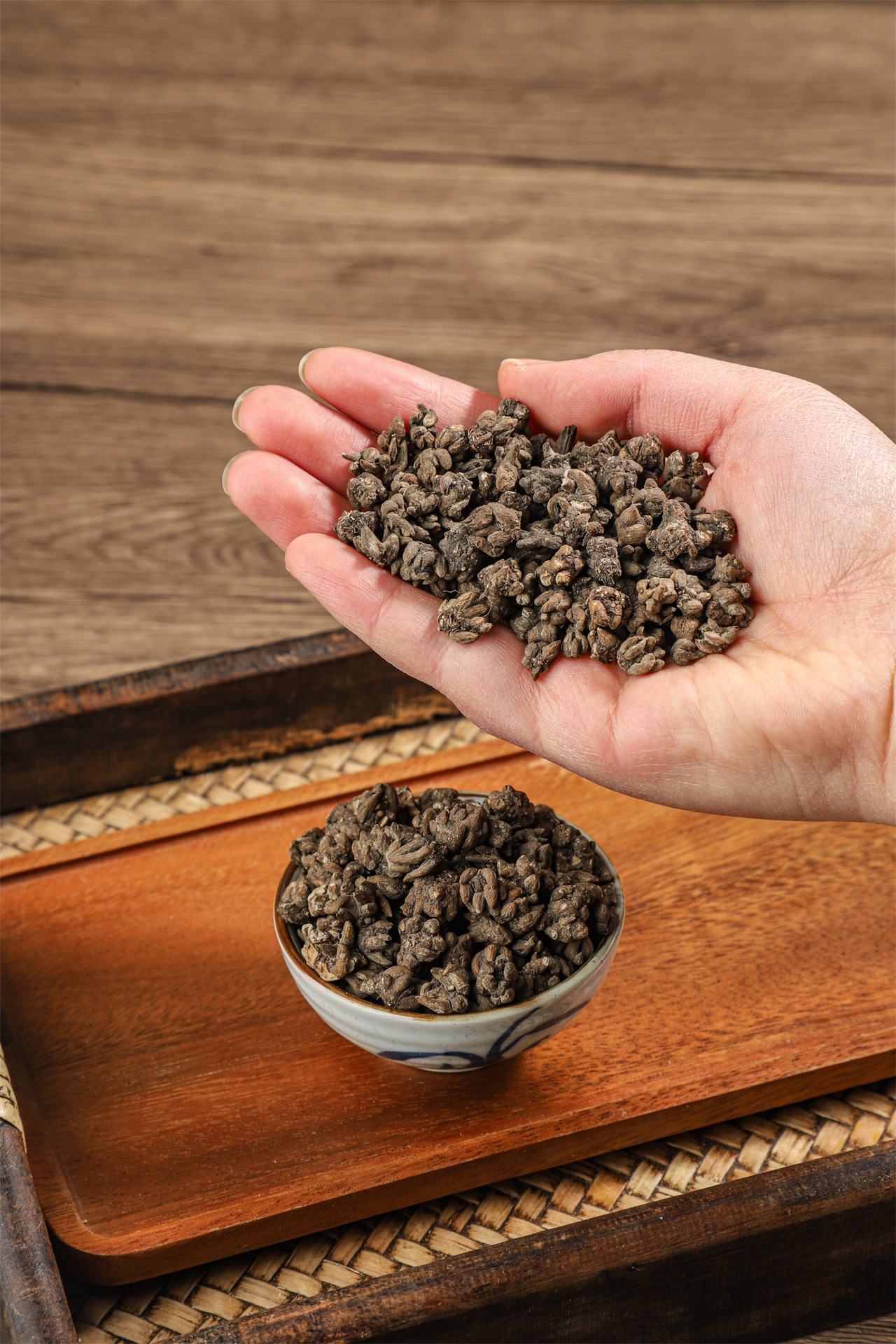 Cat Claw Herb Mao Zhua Cao Dried Root Tuber Wild-Crafted Bulk for Decoction and Herbal Wine 500g quality and texture