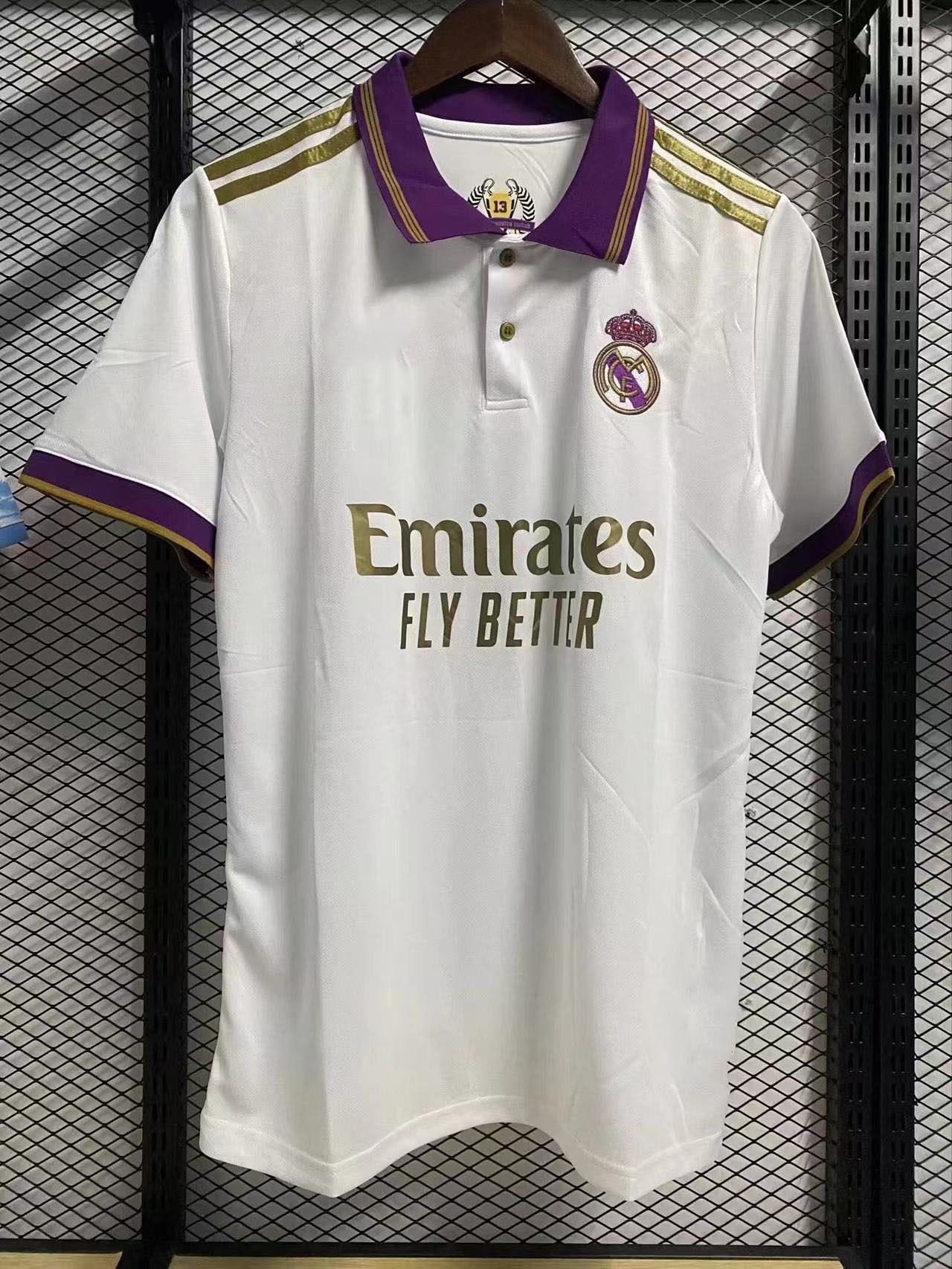 Venta al por mayor 23-24 Real Madrid Jersey N ° 5 Bellingham N ° 7 Vinius adultos niños traje de uniforme de fútbol