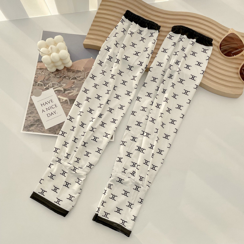 Impresión de seda de hielo ins estilo lindo brazo protección oversleeve para las mujeres Nueva suelta gran manga de hielo manga de protección solar