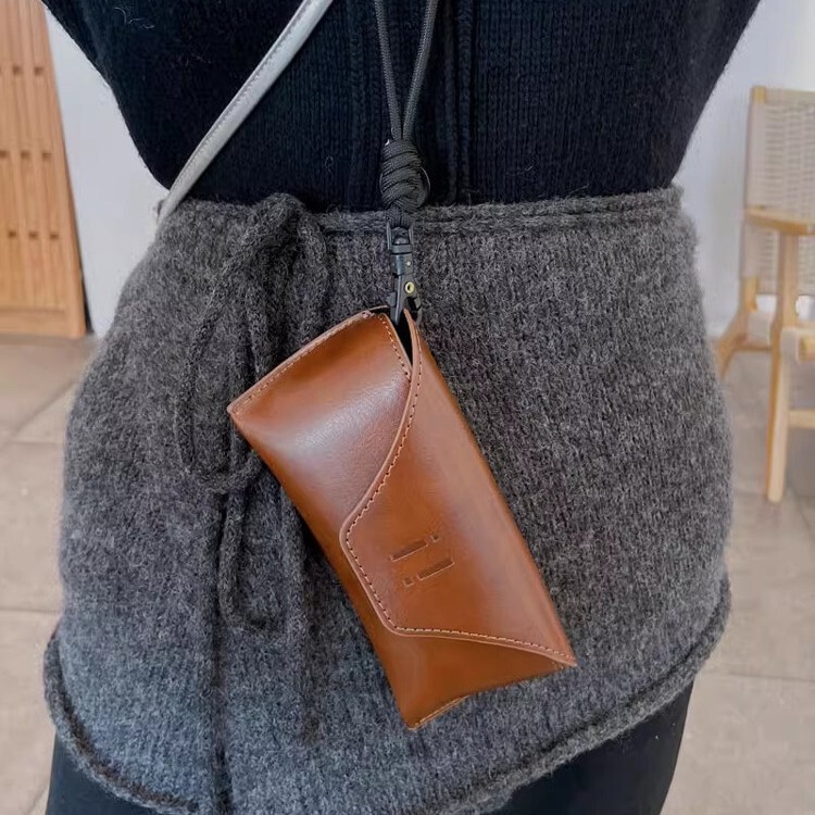 High-End Sunglasses Case Export-Grade Men's and Women's Brown and Gray Leather Portable Hard Anti-Pressure Storage Case High-End Sunglasses Case Export-Grade Men's and Women's Brown and Gray Leather Portable Hard Anti-Pressure Storage Case